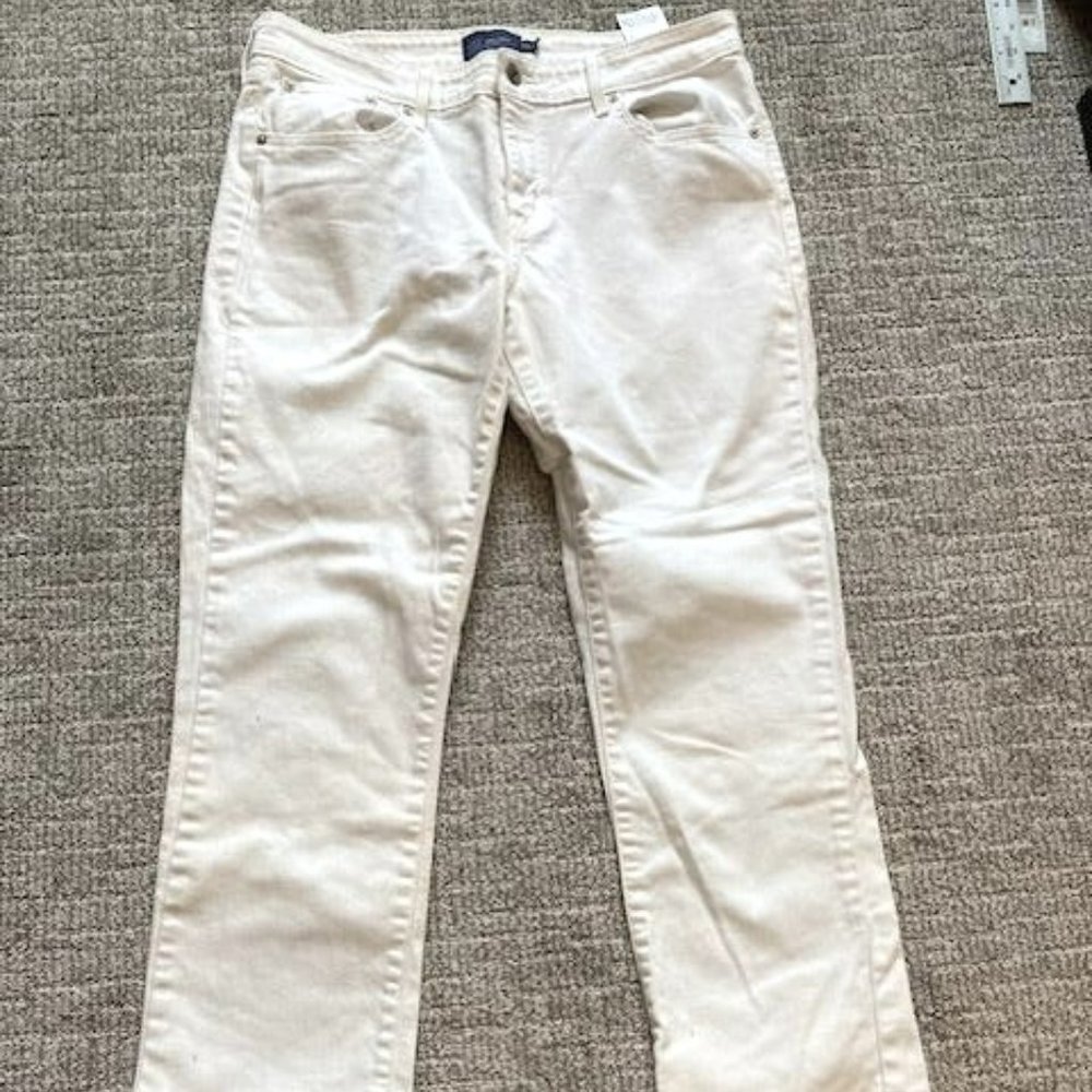 Levi’s Demi Curve Classic Jeans- White